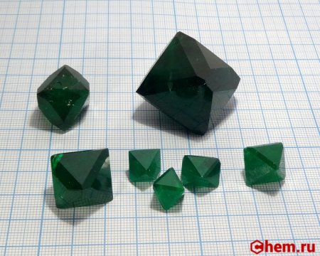 Триоксалатоферрат III калия