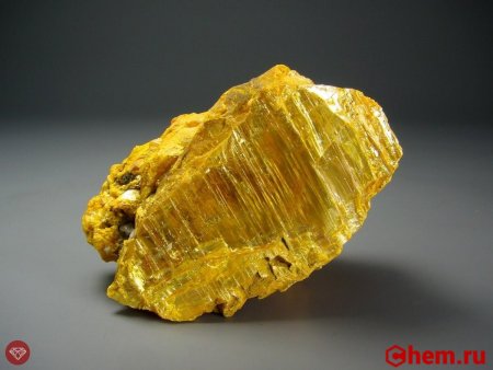 Аурипигмент