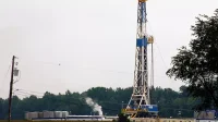 Биржевые цены на газ в Европе снижаются на 2%
