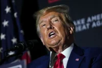 Трамп разрешил Канаде экспортировать часть нефти без пошлин