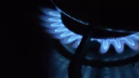 Среднемесячная биржевая стоимость газа в Европе снизилась впервые с октября