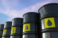 Нефть дешевеет более чем на 1%